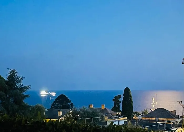 Nervi Residenziale A Due Passi Dal Mare Appartamento Genova