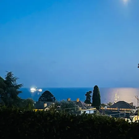 Nervi Residenziale A Due Passi Dal Mare Apartmán Janov